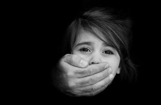 Illegal immigrant mom facilitated 12-year-old daughter's sexual assault for $250: report