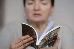 Newspapers publish AI-generated recommendations of fake books