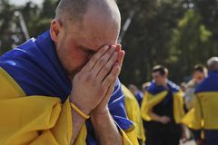 Russia and Ukraine complete initial phase of 1,000 prisoner exchange