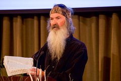 Duck Dynasty Star Phil Robertson ‘In the Presence of His Lord’