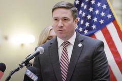 Missouri Supreme Court reinstates abortion safety requirements; Planned Parenthold halts abortions