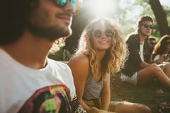 How to Have a Social Life Without Going Broke This Summer - RELEVANT