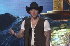 Brandon Lake sweeps K-LOVE Fan Awards, issues call to revival: 'Be the hands and feet of Jesus'