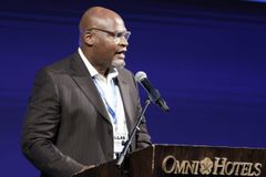 Dockery leads slate of new EC officers | Baptist Press