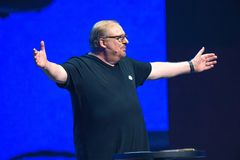 Rick Warren speaks at Catholic event, claims Jesus' prayer for unity remains 'unanswered'