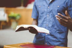 Most U.S. pastors don’t receive needed professional support, study finds