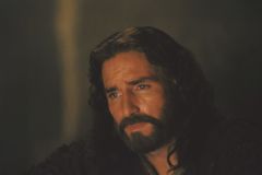 If Jewish Law Says Men Had to Have Short Hair, Why Does Jesus Have Long Hair in Every Movie? - RELEVANT