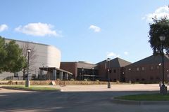 Gateway Church announces staff cuts due to ‘significant drop’ in tithes, offerings