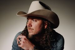 Amid Mainstream Fame, Brandon Lake Is ‘Still a Worship Pastor’