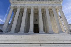 SCOTUS allows end of immigration program for Venezuelans