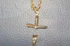 'God's definitely real': Man credits cross necklace with shielding him from fatal gunshot wound