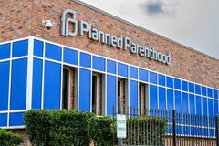 Federal Judge Blocks Defunding of Planned Parenthood