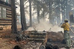 Grand Canyon fire burns dozens of buildings, historic lodge