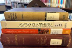 SBC seminary prof’s departure to Anglicanism prompts discussion of Baptists & tradition | Baptist Press