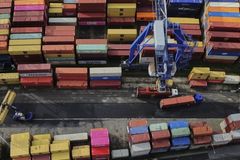 Trump signs new global tariffs with delayed start
