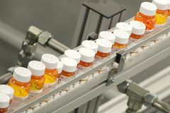 Trump orders drug companies to lower prices
