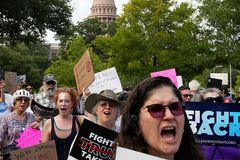 Arrest warrants issued for absent Texas Democratic reps