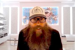 Crowder recovering after breaking leg, thanks fans for prayer: 'I am not the athlete I suspected I was'