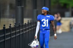 'Hard Knocks' Captures Buffalo Bills' Christian Benford Praying for Injured Rookie Maxwell Hairston - RELEVANT