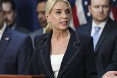 Trump sues Illinois over tuition, scholarships for illegal migrants