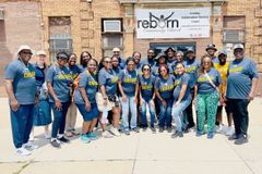 Florida mission team travels to Chicago ‘to see, to serve and to sit’ | Baptist Press