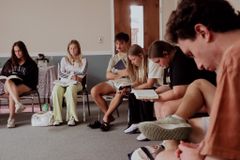 Prayer is Friday night plan for these Towson U students | Baptist Press