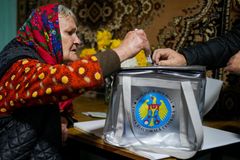 Moldova raids alleged Russian networks ahead of election