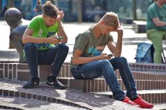 Gen Z struggles with church engagement, discipleship opportunities, State of the Bible report reveals