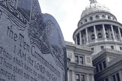 Texas AG reminds school districts to display Ten Commandments