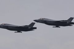 U.S. fighter jets spotted near Venezuela, defense minister says