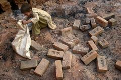 Report exposes widespread discrimination against minority children in Pakistan