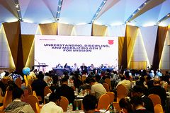 Arise Leadership Summit panel urges churches to walk with Gen Z as co-laborers, not projects