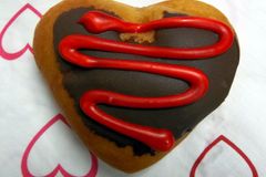 Valentine's Day: vendors, consumerism evaluated | Baptist Press