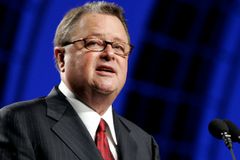 Chapman memorial service set for Oct. 24 | Baptist Press