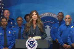 DHS gives $10K bonuses to TSA agents who went 'above and beyond' during gov't shutdown