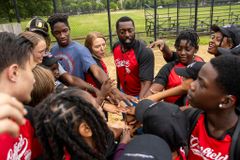 ‘Devil’s playground’ in Chicago is church’s ministry base | Baptist Press