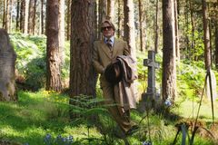 Knives Out’s Benoit Blanc Says He Hates the Church