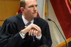 Prosecutor kills Georgia election lawsuit against Trump