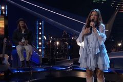 Christian ‘Voice’ contestant Kirbi wows judges, advances to playoffs with ‘Hard Fought Hallelujah’