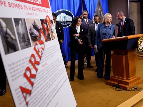 Trump FBI, DOJ announce arrest of pipe bomb suspect after nearly 5 years at large