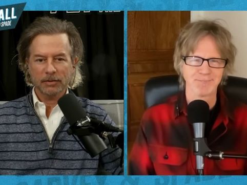 David Spade slams mall for omitting 'Christmas' from tree-lighting ceremony