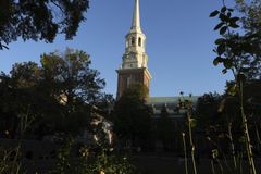 Saint Andrew’s Chapel votes to leave PCA