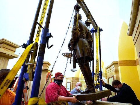 Teen civil rights leader’s statue replaces Gen. Lee at Capitol