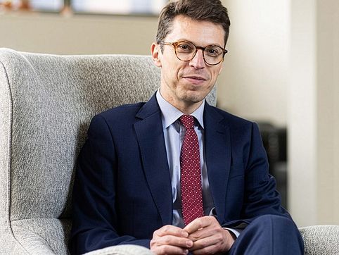 MIT nuclear science professor dies after shot at his home