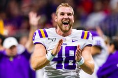 LSU long snapper 'doing sports God's way' | Baptist Press