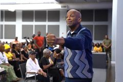 Gospel star Donnie McClurkin accused of raping, sexually assaulting former male assistant: lawsuit