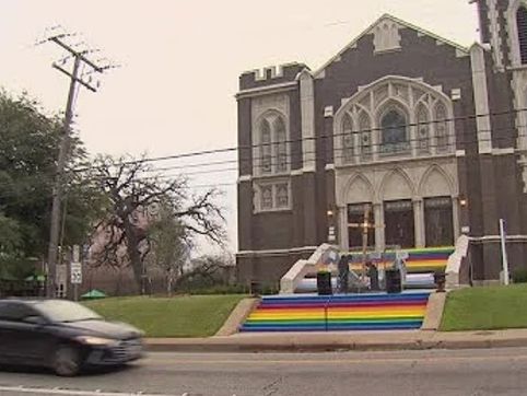 Landmark Dallas UMC church gets OK to keep LGBT rainbow-painted steps painted to protest governor