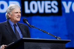 Partnering with thousands of churches, Franklin and Will Graham to hold evangelistic events on five continents in 2025