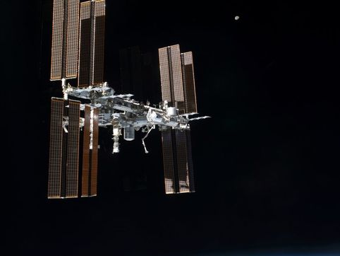 NASA mulls evacuating space station after medical issue