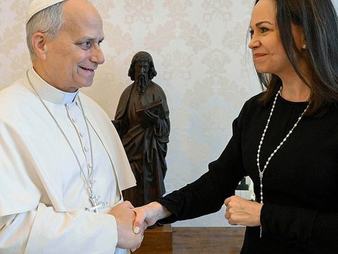 Trump to meet with Venezuela opposition leader